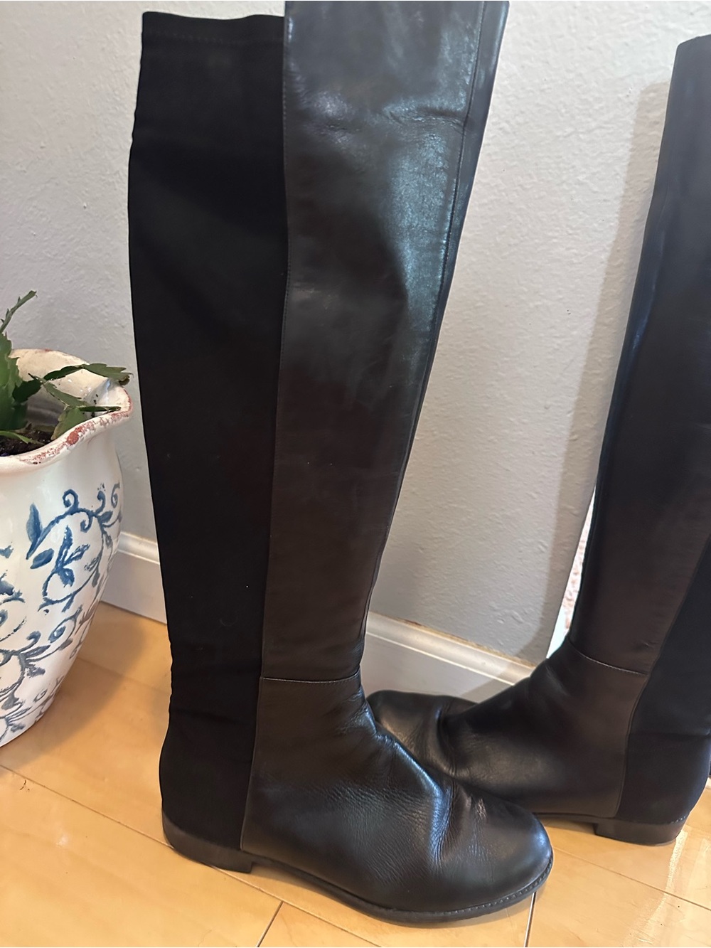 Marc Fisher Black Knee-High Women's Riding Boots Size 9